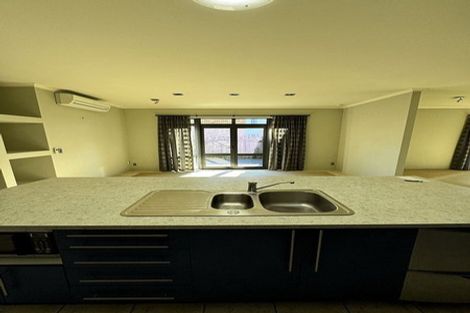 Photo of property in 127 Victoria Street, Cambridge, 3434