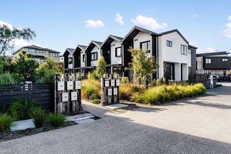 Photo of property in 2c Nerita Place, Long Bay, Auckland, 0630