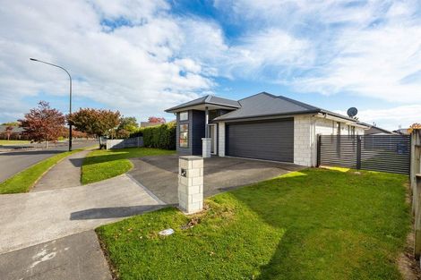 Photo of property in 38 Tulip Drive, Cambridge, 3434