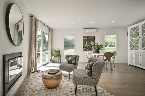 Photo of property in 42 Iona Road, Havelock North, 4130