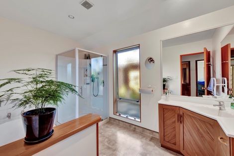 Photo of property in 72 Iwa Street, Mapua, 7005