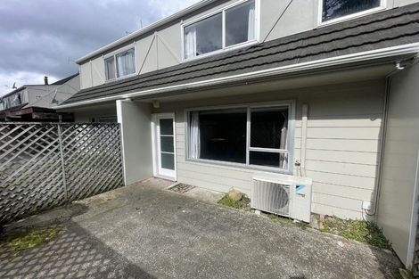 Photo of property in 5/264 Grounsell Crescent, Belmont, Lower Hutt, 5010