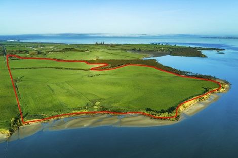 Photo of property in 102 Aulyn Drive, Karaka, Papakura, 2580