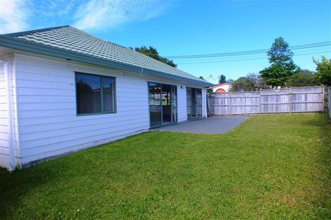 Photo of property in 1/1 Langton Road, Stanmore Bay, Whangaparaoa, 0932