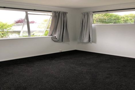 Photo of property in 42 Pisces Road, Glen Eden, Auckland, 0602