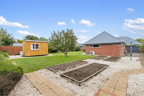 Photo of property in 21 Welsford Street, Woodend, 7610