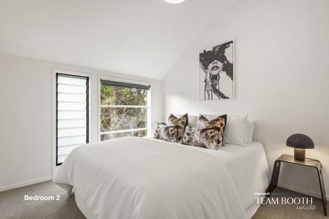 Photo of property in 2/22 Rangatira Road, Birkenhead, Auckland, 0626