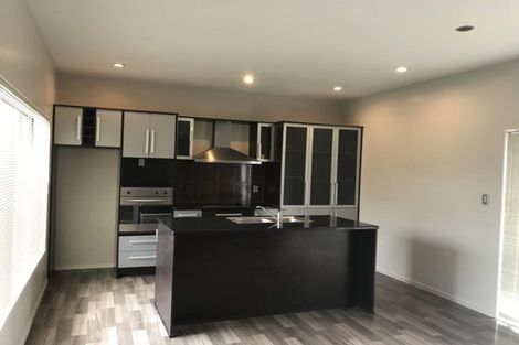 Photo of property in 27 Artillery Drive, Papakura, 2110