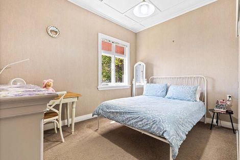 Photo of property in 72 Kenrick Street, Te Aroha, 3320