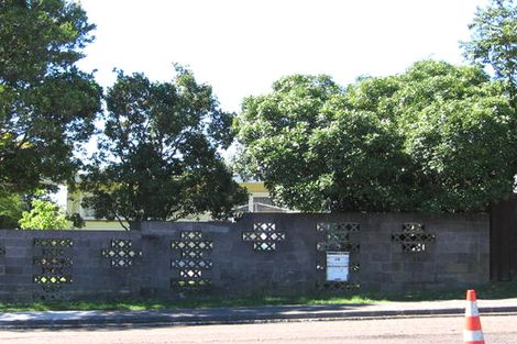 Photo of property in 119 Te Atatu Road, Te Atatu South, Auckland, 0610