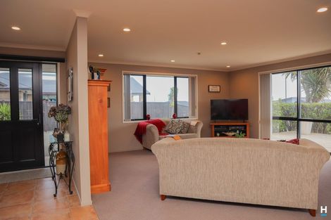 Photo of property in 3 Karoro Place, Karoro, Greymouth, 7805