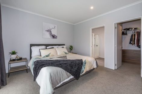Photo of property in 15 George West Square West, Wigram, Christchurch, 8025