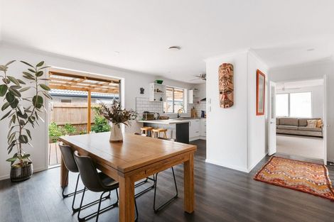 Photo of property in 17 Golden Courie Close, Papamoa Beach, Papamoa, 3118