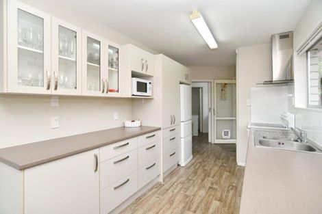 Photo of property in 24 Jenkins Avenue, Redwood, Christchurch, 8051