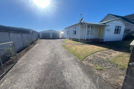 Photo of property in 5 Sanders Avenue, Westown, New Plymouth, 4310