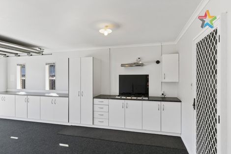 Photo of property in 8 Sun Valley Way, Wainuiomata, Lower Hutt, 5014