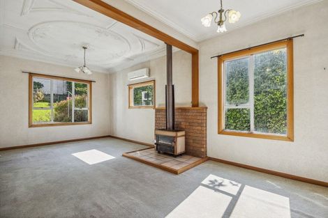 Photo of property in 16 Adderley Terrace, Ravensbourne, Dunedin, 9022