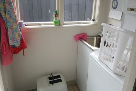 Photo of property in 2/7 Wroxton Terrace, Merivale, Christchurch, 8014