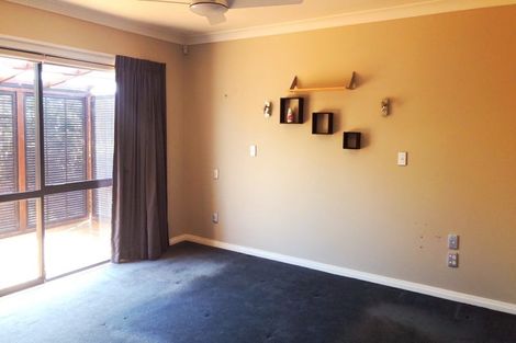 Photo of property in 29 Cottesmore Place, Huntington Park, Auckland, 2013