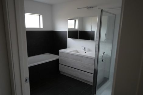 Photo of property in 11 Wheriko Avenue, Glenbrook, Waiuku, 2681