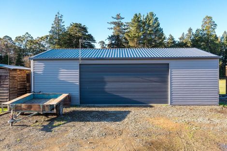 Photo of property in 124 Waihao Back Road, Waimate, 7979