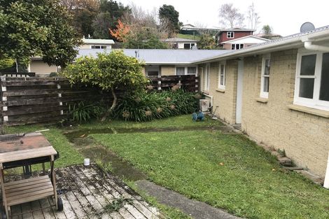 Photo of property in 7b Deller Grove, Silverstream, Upper Hutt, 5019