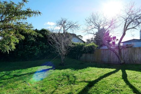 Photo of property in 81 Arawhata Road, Paraparaumu, 5032