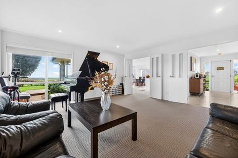 Photo of property in 259 Mairetahi Road, South Head, Helensville, 0874