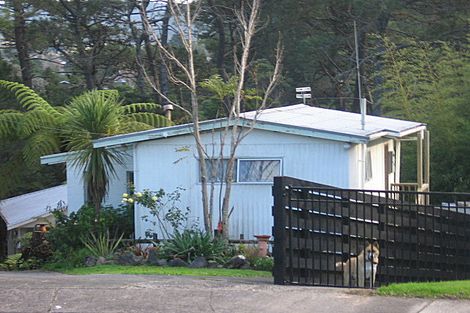 Photo of property in 68 Chorley Avenue, Massey, Auckland, 0614