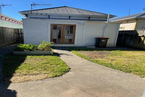 Photo of property in 6 Joseph Street, West End, Palmerston North, 4412