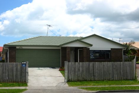 Photo of property in 64 Robert Ross Place, Clendon Park, Auckland, 2103