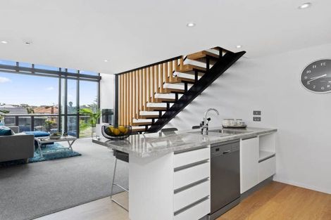 Photo of property in 436 Maunganui Road, Mount Maunganui, 3116