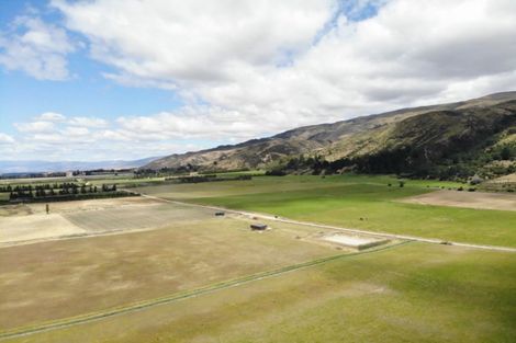 Photo of property in 100 Gladsmuir Road, Queensberry, Cromwell, 9383