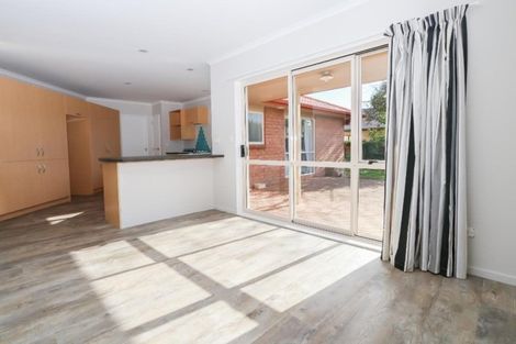 Photo of property in 183 Old Farm Road, Hamilton East, Hamilton, 3216