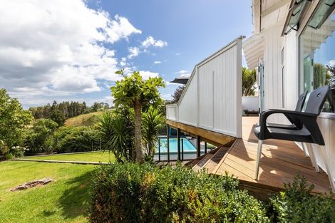 Photo of property in 15 Rawhiti Street, Vogeltown, New Plymouth, 4310