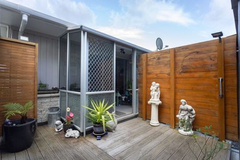 Photo of property in 24b King Street, Dannevirke, 4930