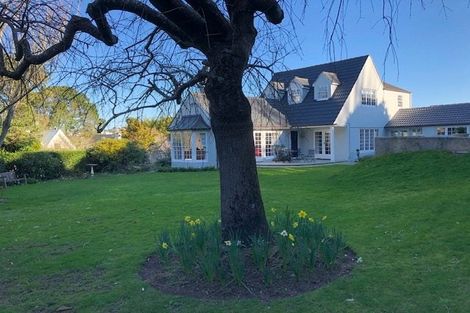 Photo of property in 66 Simla Crescent, Khandallah, Wellington, 6035