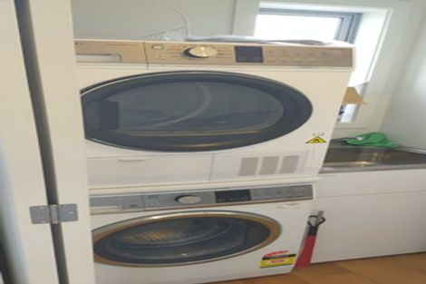 Photo of property in 10 Harena Way, Moera, Lower Hutt, 5010