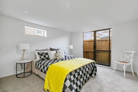 Photo of property in 82b Vodanovich Road, Te Atatu South, Auckland, 0610