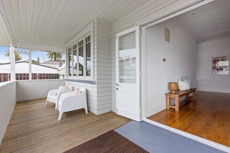 Photo of property in 24a Jull Street, Napier South, Napier, 4110