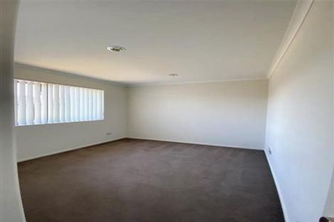 Photo of property in 12 Peerless Avenue, Takanini, 2112