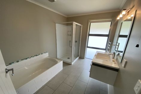 Photo of property in 1 O'shea Place, Wakefield, 7025