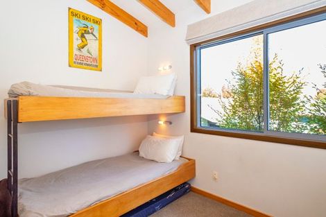 Photo of property in 1 Kent Street, Arrowtown, 9302