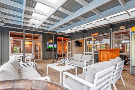 Photo of property in 9 Montgomery Terrace, Hokowhitu, Palmerston North, 4410