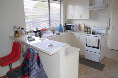 Photo of property in 8 Algie Place, Avonhead, Christchurch, 8042