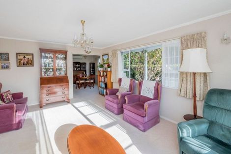 Photo of property in 90 Rimu Street, Waikanae, 5036