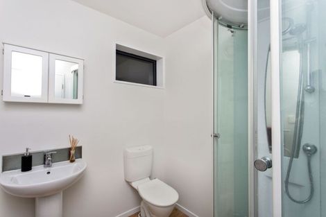 Photo of property in 17 Law Lane, Mount Pleasant, Christchurch, 8081