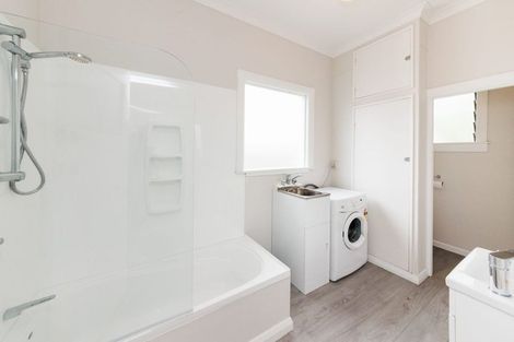 Photo of property in 96 Ferguson Street, West End, Palmerston North, 4412