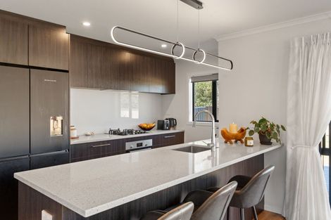 Photo of property in 21 Coralie Place, Lansdowne, Masterton, 5810