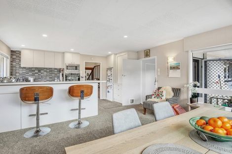 Photo of property in 2/19 Raxworthy Street, Ilam, Christchurch, 8041